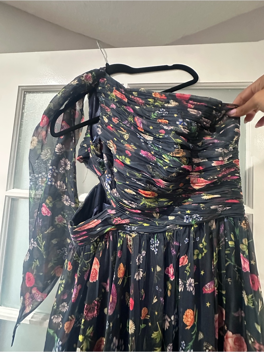 Mac Duggal One-Shoulder Floral Cut-Out Gown - Picture 4 of 6